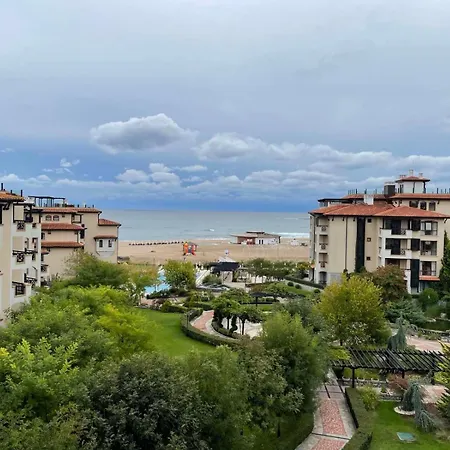 Zen - Oasis Club Apartamento Lozenets